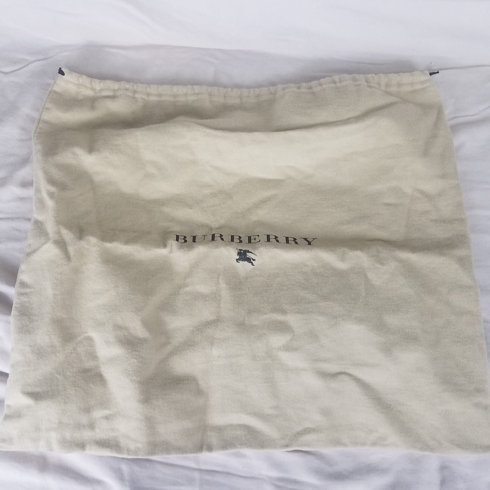 Burberry Dust Bag 20x17 Cream Excellent Drawstring Logo Luxury Storage Bag